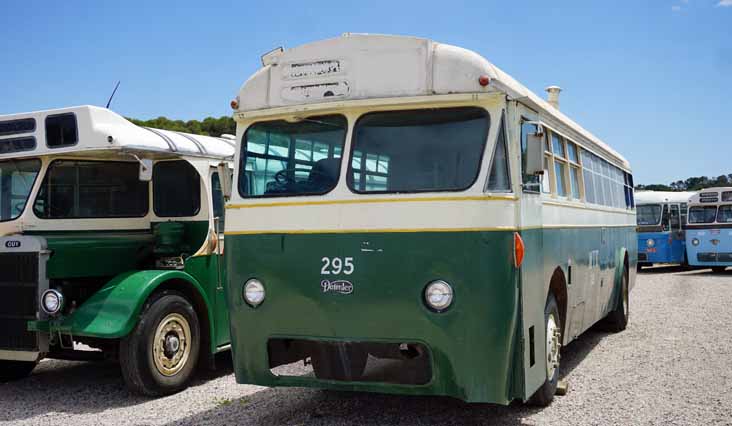 MTT Daimler Freeline H Porter 295